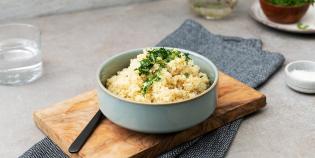 https://www.maggi.at/sites/default/files/styles/kochstudio_search_mobile/public/maggi-kochratgeber-quinoa-zubereiten.jpg?itok=d9BMG7yU