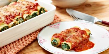 Cannelloni mit Ricotta-Spinat-Füllung